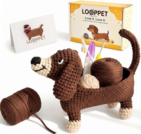 طقم كروشيه LOOPPET Dachshund للمبتدئين، مجموعة حياكة حامل أقلام حيوانات ذاتية الصنع مع خيوط سهلة مقاومة للاهتراء ودروس فيديو خطوة بخطوة، هدايا حرفية لطيفة لمحبي الأم والكلاب in Kuwait