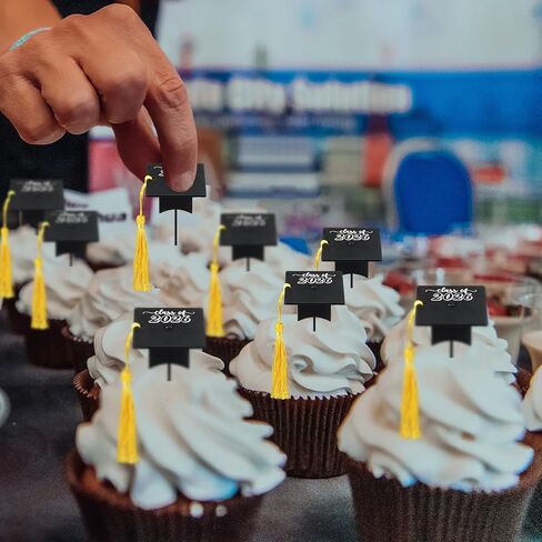 Sinload 36 Pcs Graduation Cap Cupcake Toppers Class of 2026 Cupcake Picks Grad Theme Party Cake Decorations Plastic 3D Graduation Hat Cake Picks for Grad Party Cocktails Appetizers Food in Kuwait