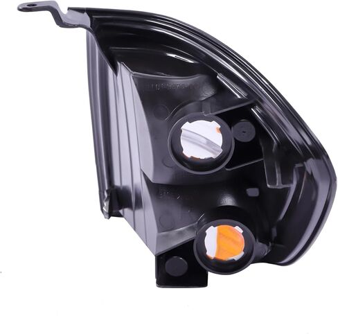 Turn Signal Light For 2004 Toyota Tundra Plastic Lens, Left Driver and Right Passenger Side Front Turn Signal Light, OEM 81520-0C020 81510-0C020 in Kuwait