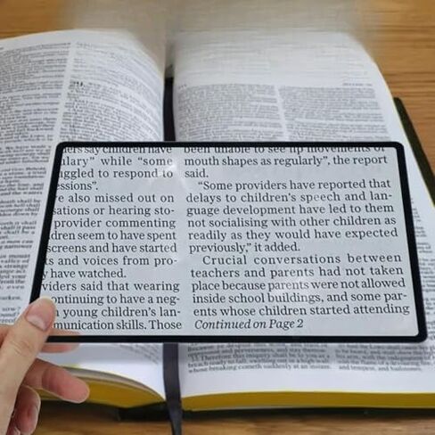 2PCS Ultra Thin 180x120mm PVC Book Page Magnifier - Convenient Magnifying Glass for Reading, Expanded Viewing Area, Ideal for Elderly Reading in Kuwait