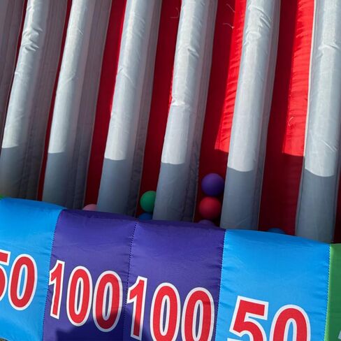Giant Interactive Game Inflatable Prize Drop Board Towering Inflatable Board with Blower&Balls for Carnival Tradeshow Party Community Festival in Kuwait