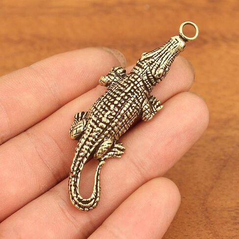 HOMSFOU Retro Mini Alligator Keychain Pendant Lightweight Brass Animal Charm for Keys Bags Accessories Vintage Decorative Keychain Hanging Ornament in Kuwait