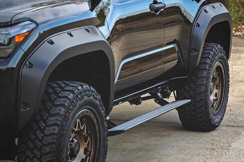 لوحات تشغيل الطاقة من سلسلة Rough Country HT لسيارة Toyota 4Runner (2025-2026) - خطوات كهربائية قابلة للسحب مقاس 6 بوصات مع مصباح LED in Kuwait