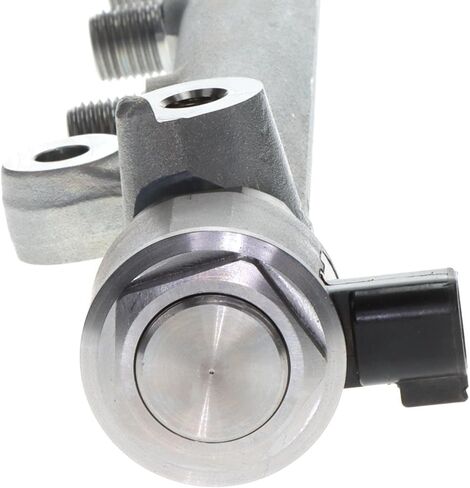 Mechanics Choice Left Fuel Injector Rail for 2017-2022 Chevrolet, GMC Sierra 2500 HD, Sierra 3500 HD, Silverado 2500 HD, Silverado 3500 HD (6.6L V8) in Kuwait