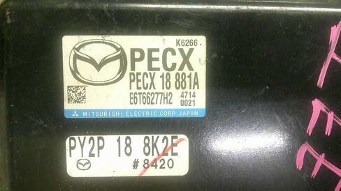 وحدة التحكم في المحرك ECM 2.0L تناسب 2014 14 متوافقة مع Mazda 3 PECX 18 881A PECX18881A in Kuwait