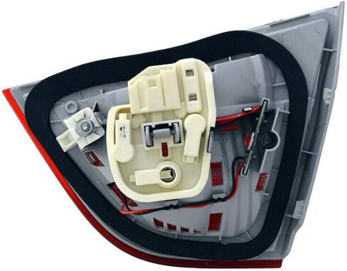 للضوء الخلفي BMW 328i 2009-2011 جانب السائق | خلفي | الداخلية | مع لمبات | معتمد من وزارة النقل | BM2802105 | 63217289427 in Kuwait