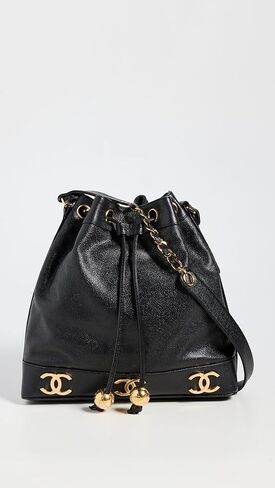 حقيبة دلو برباط CC محبوبة مسبقًا من شانيل، سوداء، مقاس واحد in Kuwait