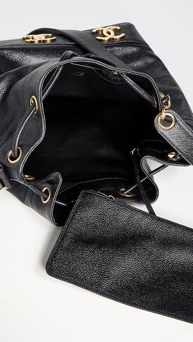 حقيبة دلو برباط CC محبوبة مسبقًا من شانيل، سوداء، مقاس واحد in Kuwait