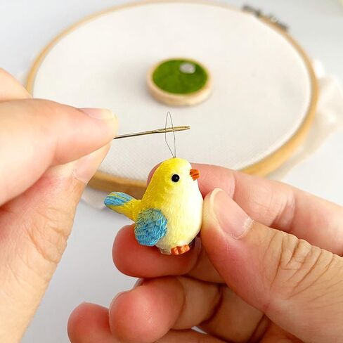 Bird Needle Threader with Grass Needle Minder for Cross Stitch, Magnetic Needle Nanny for Embroidery Sewing Needlework Supplies in Saudi Arabia