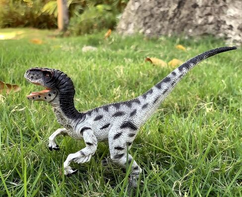 Gemini&Genius Velociraptor Dinosaur Toy for Kids, Raptor Dinosaur Action Figure with Movable Jaw and Hands, Realistic Dino World Toy as Gift and Collection Model for Kids Todders in Kuwait