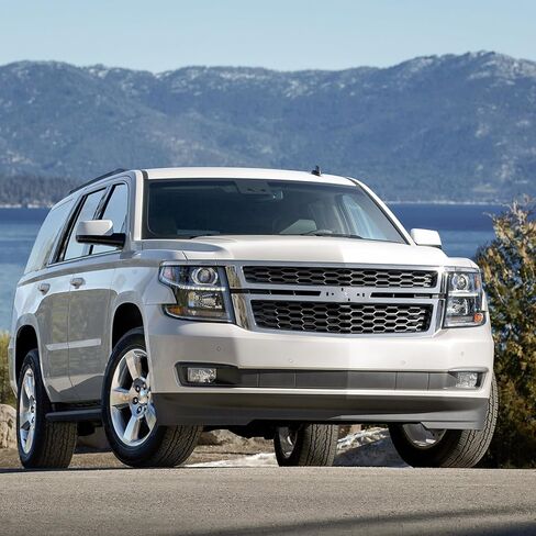 مجموعة الشبكة الأمامية متوافقة مع Chevy Tahoe/Suburban 2015-2020 المصد العلوي على شكل قرص العسل بديل مباشر 84724083 GM1200704 (كروم) in Kuwait