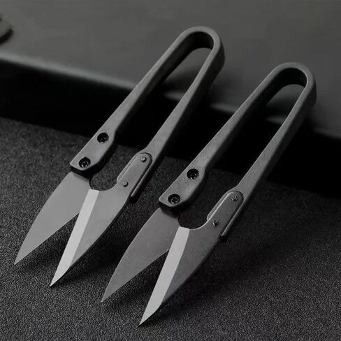 مقص خياط مكون من قطعتين من شفرات الفولاذ الكربوني ومقبض على شكل حرف U مقصات تطريز من الفولاذ المقاوم للصدأ لتعديلات الخياطة اليدوية، أسود in Kuwait