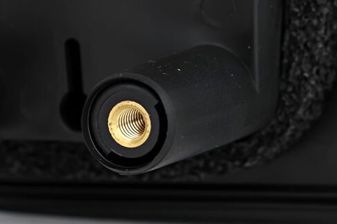 For Nissan Frontier 1998 1999 2000 2001 2002 2003 2004/Xterra 00-04 Manual Textured Black Side Door View Mirror Passenger Right in Kuwait