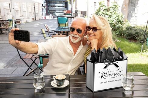XiaosRen Happy Retirement Gift Bag with Tissue Paper and Card, White Black Gift Bag with Ribbon for Women Men Retirement Party Decorations Supplies in Saudi Arabia