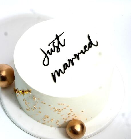 Just Married Acrylic Cake Topper, Black Acrylic Wedding Toppers,Mr & Mrs Cake Topper for Bridal Shower Anniversary Wedding Engagement Bachelorette Party Decorations in Saudi Arabia