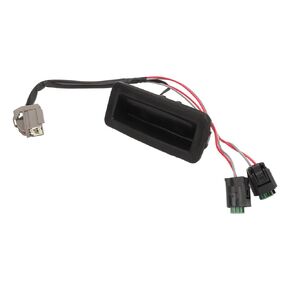 Rear Tailgate Handle Switch, LR073594 LR014482 LR071910 LR015457 CXB000456PVJ Replacement for Discovery 3 4, with High Strength PP Material for Easy Trunk Access in Kuwait