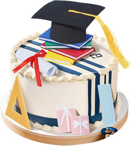 Graduation Cake Toppers, Class of 2026 Cake Decorations, Grad Cap, Scroll Cupcake Toppers for 2026 Graduation Theme Party Supplies in Saudi Arabia