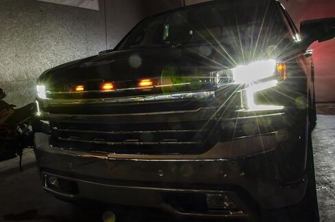 iJDMTOY 3pc Super Bright Amber Full LED Center Grille Running/Position Lights w/Mounting Brackets, Compatible With 2019/2020-up Chevrolet Silverado 1500 2500HD 3500HD (Amber Lens) in Kuwait