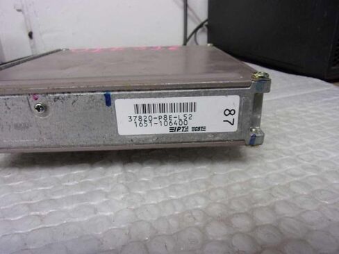 Engine ECM Control Module Fits 01-02 Compatible with Acura TL CL 37820P8EL52 37820-P8E-L52 in Kuwait
