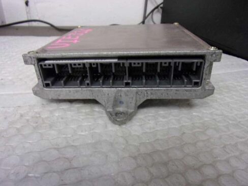 Engine ECM Control Module Fits 01-02 Compatible with Acura TL CL 37820P8EL52 37820-P8E-L52 in Kuwait
