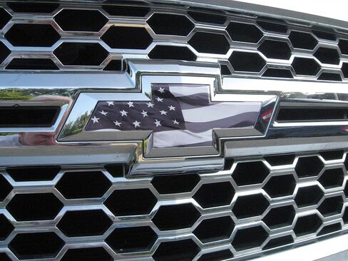 Chevy Colorado Black American Flag Grille Gate Bowtie Decals 2015-2026 in Saudi Arabia