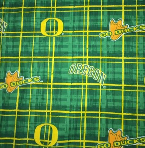 University of Oregon Ducks Fabric – Officially Licensed University of Oregon Cotton Quilting Fabric by Sykel Enterprises, Precut Yardage for Sewing & Crafts Home in Kuwait