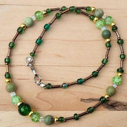 660pcs Green Glass Beads, 8mm Assorted Color Crystal Facted and Round Crackle Beads for Plant DIY Bracelet Necklace Earring Craft Kit in Saudi Arabia