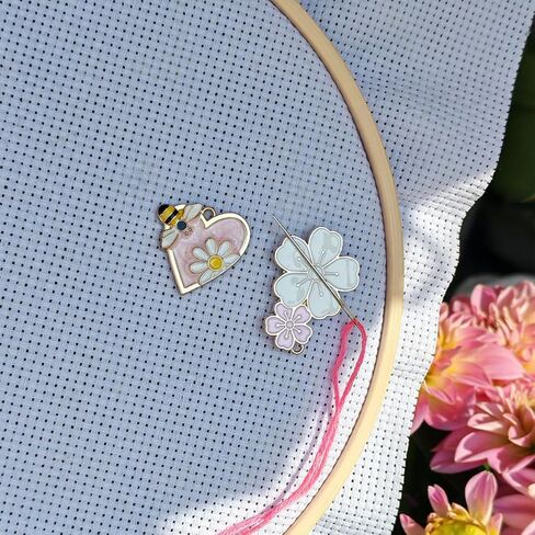 ESWEUOOM Floral Heart Bee Needle Minder Magnet Set for Cross Stitch and Embroidery, Pink Gold Decorative Needle Minder Magnetic Gold Needle Nanny Keeper for Sewing Needle and Pin Holders (Flower) in Kuwait