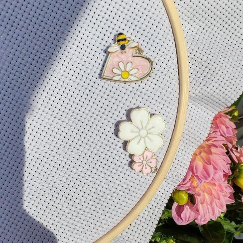 ESWEUOOM Floral Heart Bee Needle Minder Magnet Set for Cross Stitch and Embroidery, Pink Gold Decorative Needle Minder Magnetic Gold Needle Nanny Keeper for Sewing Needle and Pin Holders (Flower) in Kuwait