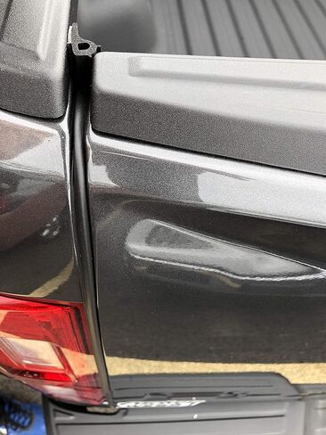 ESI Ultimate Tailgate Seal مع سدادة مستدقة متوافقة مع Ford Ranger وRanger Raptor 2019 والأحدث in Kuwait