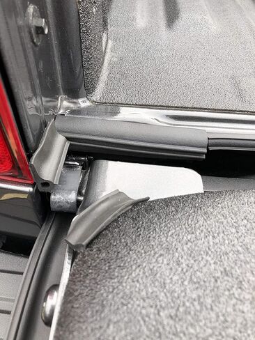 ESI Ultimate Tailgate Seal مع سدادة مستدقة متوافقة مع Ford Ranger وRanger Raptor 2019 والأحدث in Kuwait