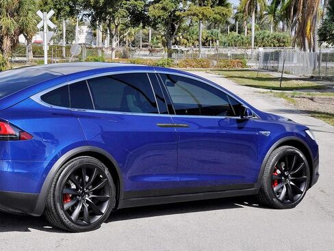 iJDMTOY 4pc Gloss Finish Real/Genuine Black Carbon Fiber Side Door Push Handle Decoration Cover Trims Compatible with 2015-up Tesla Model X in Kuwait