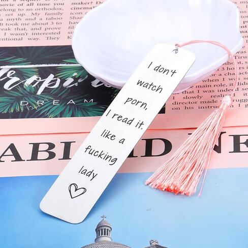 Smutty Book Lover Gifts, I Don't Watch P rn Bookmark, Dark Romance Bookmarks for Bookish, Spicy Bookmark for Reader, Gift for Book Lover Women in Saudi Arabia