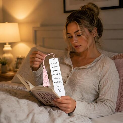 Smutty Book Lover Gifts, I Don't Watch P rn Bookmark, Dark Romance Bookmarks for Bookish, Spicy Bookmark for Reader, Gift for Book Lover Women in Saudi Arabia