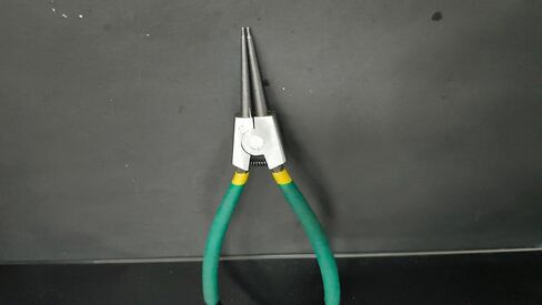 4-piece Snap Ring Plier Set, 7 in (17.8 cm) Round Nose C-Clamp, for Snap Ring Removal, with green Storage Case in Kuwait