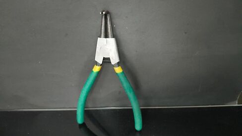 4-piece Snap Ring Plier Set, 7 in (17.8 cm) Round Nose C-Clamp, for Snap Ring Removal, with green Storage Case in Kuwait