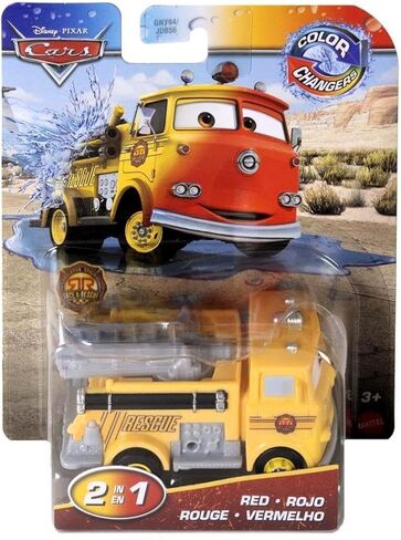 Cars de Disney y Pixar Color Changers Red Toy Vehicle for Ages 3 and Up in Kuwait