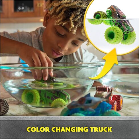 Monster Jam Mud Blasters, Grave Digger Color Change Monster Jam Truck, 1:64 Die Cast Vehicle, Kids Toys for Boys and Girls 3+ in Kuwait