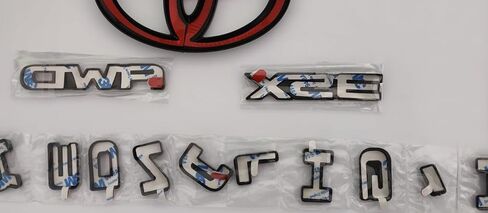 Set Black Out t Highland Emblems Overlay XSE Blackout AWD Matte Black Lander in Kuwait