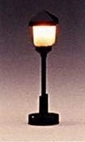 Model Power MDP494 1.5 in. 3 Piece HO Scale Square Top Gas Lamp Post in Saudi Arabia