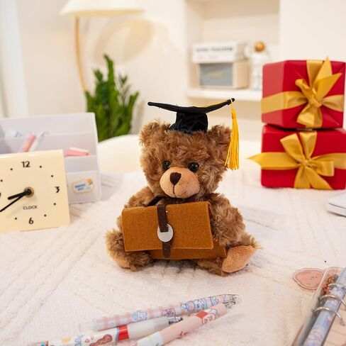 هدايا التخرج من Plushland للأطفال فئة 2026، دمية دب صغيرة للتخرج، حامل بطاقات هدايا برتقالية، ألعاب قطيفة على شكل حيوان محشو مع قبعة تخرج لحفلات الخريجين، 6 بوصات in Kuwait
