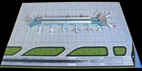 GeminiJets GEMGJAPS008 1:400 Airport Mat for Use with Gemini Jets GJARPTC Terminal (pre-Painted/pre-Built) in Kuwait