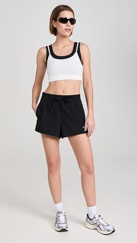 شورت إعادة المباراة للسيدات من P.E NATION in Kuwait