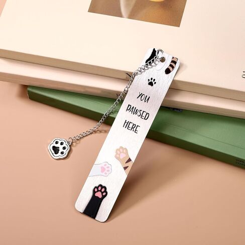Cat Bookmark, Zinc Alloy Cute Cat Paw Bookmark Funny Aesthetics Reading Accessories for Reading Women Men Student Book Enthusiasts Gift in Saudi Arabia