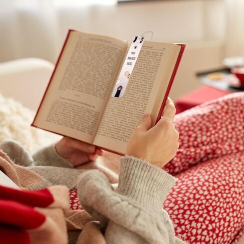 Cat Bookmark, Zinc Alloy Cute Cat Paw Bookmark Funny Aesthetics Reading Accessories for Reading Women Men Student Book Enthusiasts Gift in Saudi Arabia