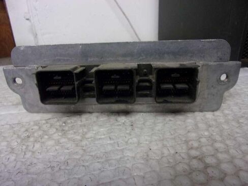 Engine ECM Control Module 2.3L Fits 08 Escape 8L8A-12A650-AEB 8L8A12A650AEB in Kuwait