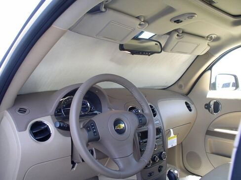 HeatShield, The Original Windshield Sun Shade, Custom-Fit for Chevrolet HHR SUV 2006, 2007, 2008, 2009, 2010, 2011 Silver Series in Kuwait
