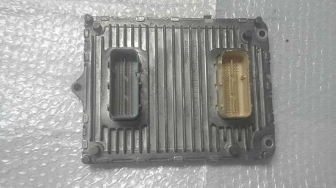Engine ECM Control Module 6.4L 20-23 Compatible with Dodge Challenger 300 P68434935AC 68434935AC in Kuwait