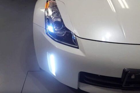 iJDMTOY المصد الأمامي Switchback LED أضواء النهار الجري المتوافقة مع 06-09 Nissan 350z LCI، استبدال عاكس المصد المناسب تمامًا مدعوم بمصابيح LED بيضاء وعنبرية in Kuwait
