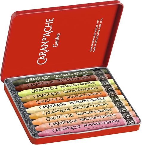 10 أقلام رصاص ملونة باستيل من Caran d'Ache d'Ache، ألوان دافئة من Neocolor II - إصدار محدود من دورة Beya Rebaï عبر الإنترنت (7500.410) in Kuwait